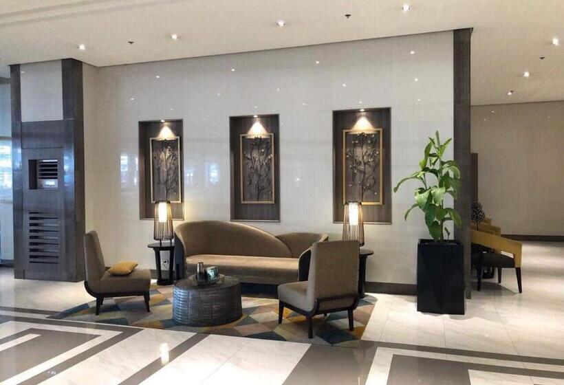 Modern And Cozy Studio Near Airport Terminal 3