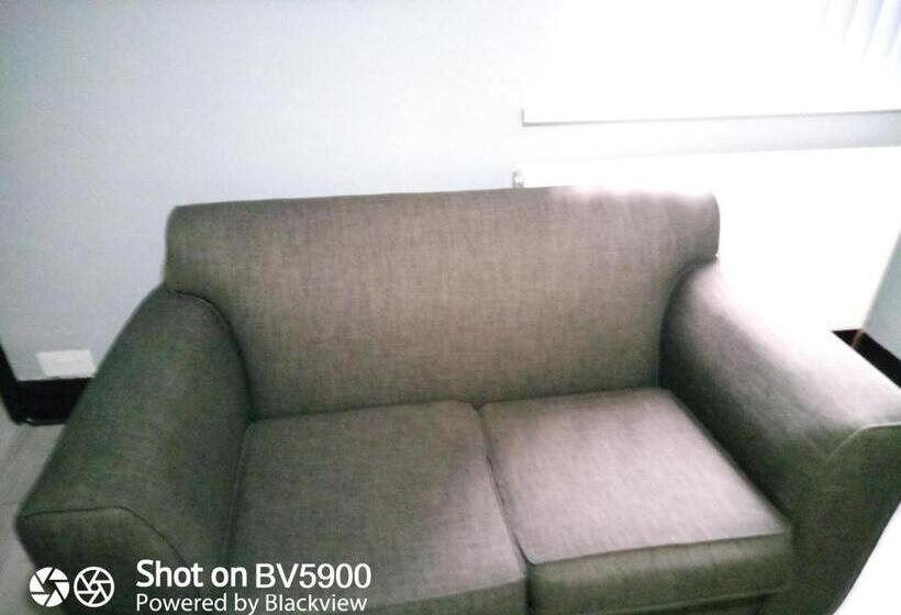 Nuns Moor Fully Equipped Kitchen Free Parking Netflix