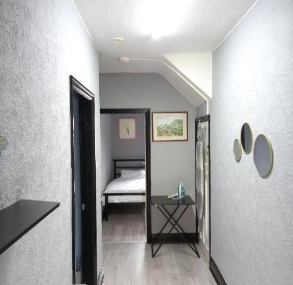 Nuns Moor Fully Equipped Kitchen Free Parking Netflix