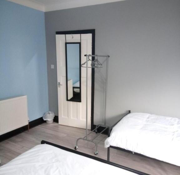 Nuns Moor Fully Equipped Kitchen Free Parking Netflix