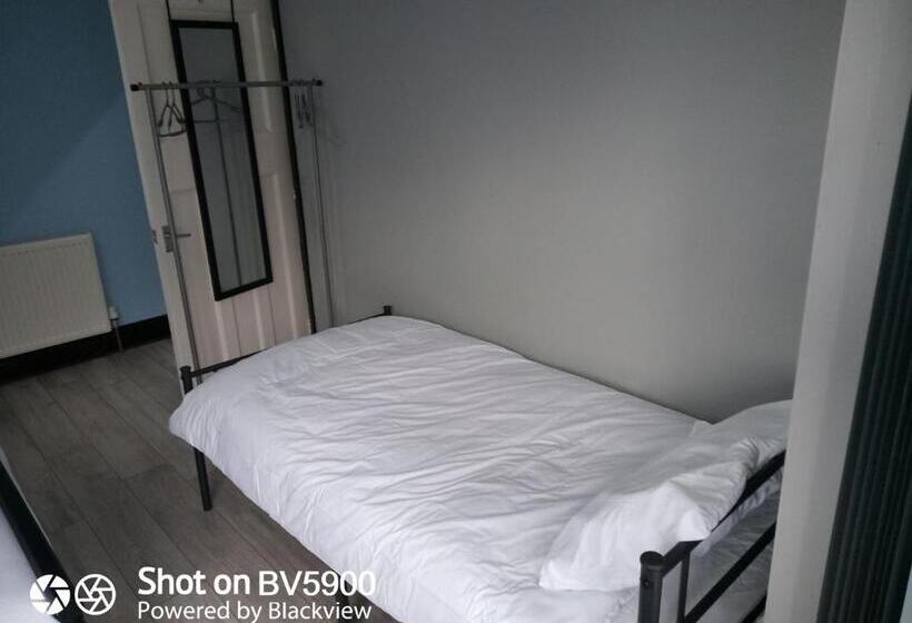 Nuns Moor Fully Equipped Kitchen Free Parking Netflix