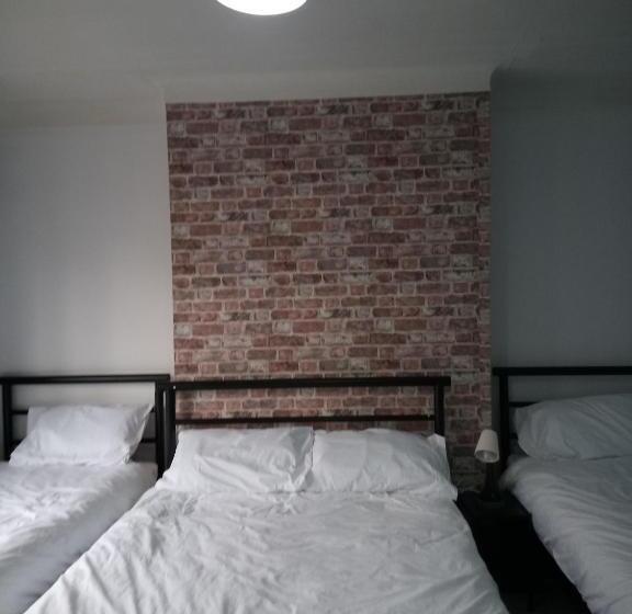 Nuns Moor Fully Equipped Kitchen Free Parking Netflix