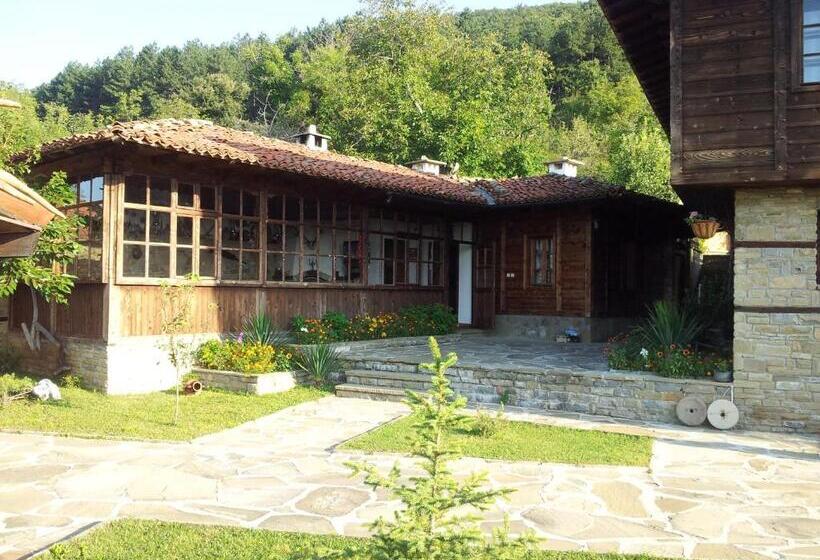 ペンション кьща за гости свети никола