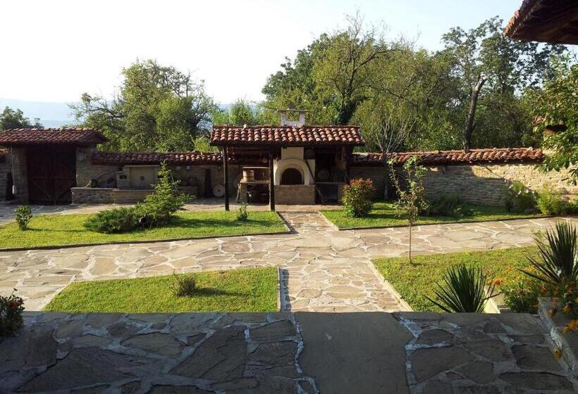 ペンション кьща за гости свети никола