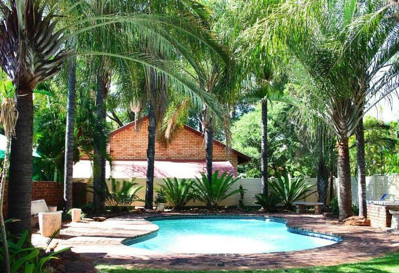 פנסיון De La Rose Guesthouse