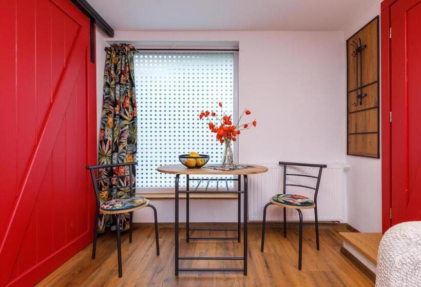 ペンション Origo Vendégház