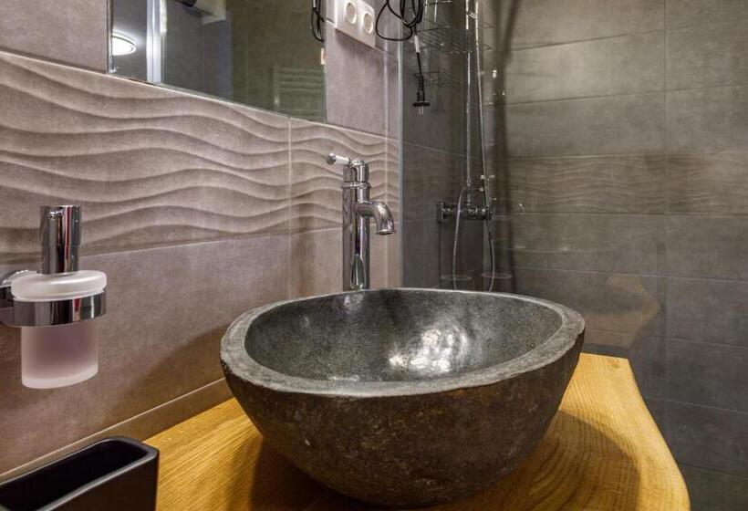 ペンション Origo Vendégház