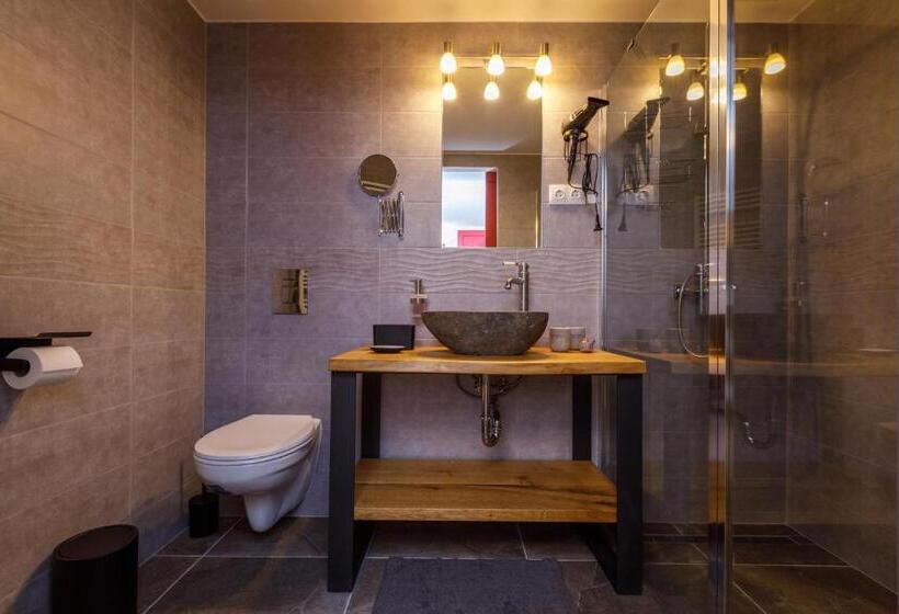 ペンション Origo Vendégház