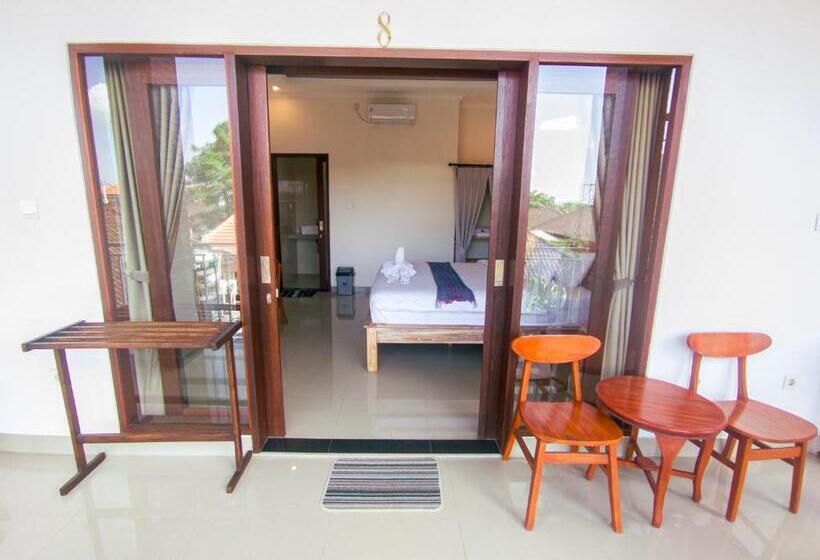 بنسيون The Lucky Canggu