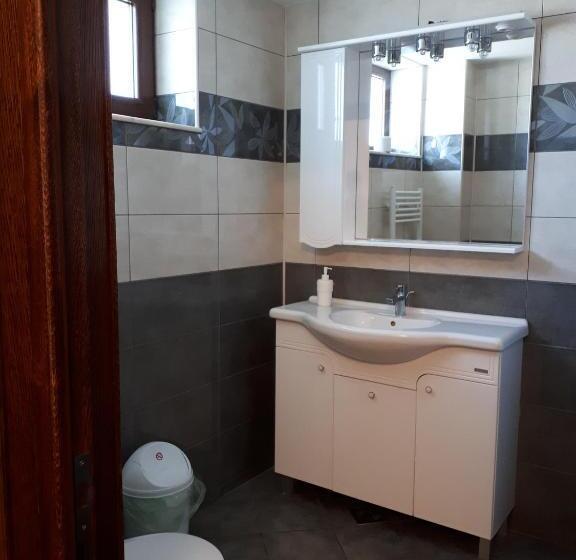 פנסיון Vila Livia