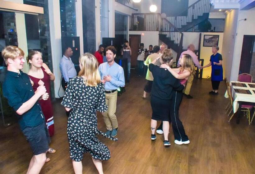 Rawan Face Hotel Ella