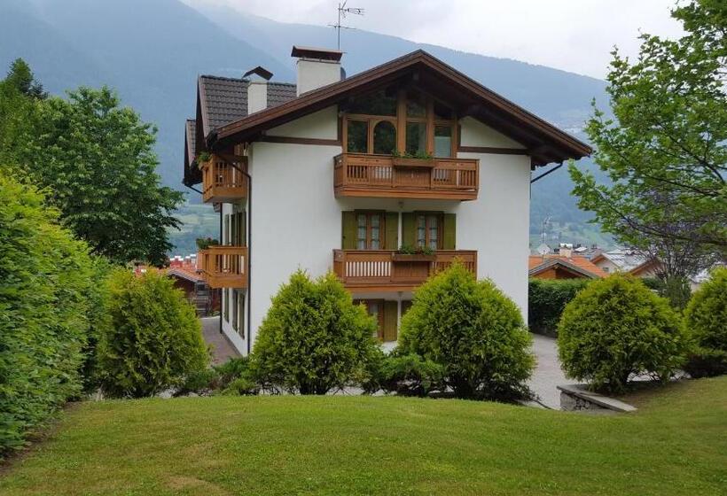 Residence Vacanze Apartments