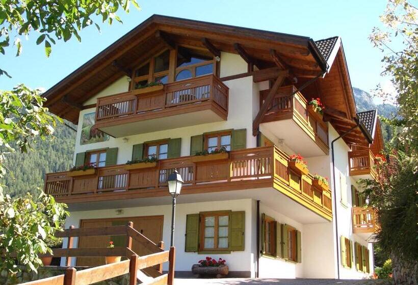 Residence Vacanze Apartments
