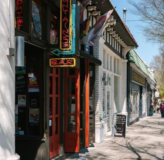 Sonder Midtown South