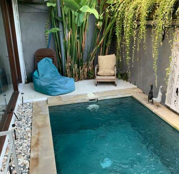 Tiga Pantai Villa Legian