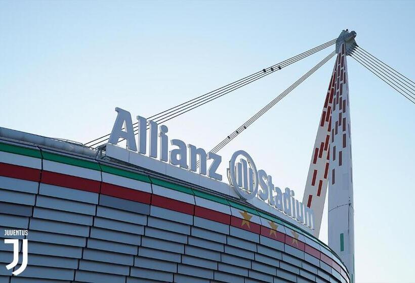Tra Stadio E Storia   Fronte Allianz Stadium Juventus