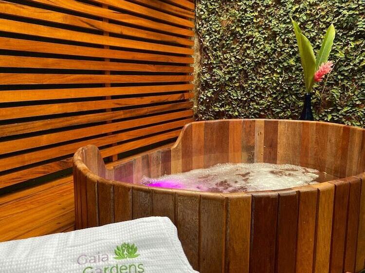 Общежитие Gaia Gardens Pousada