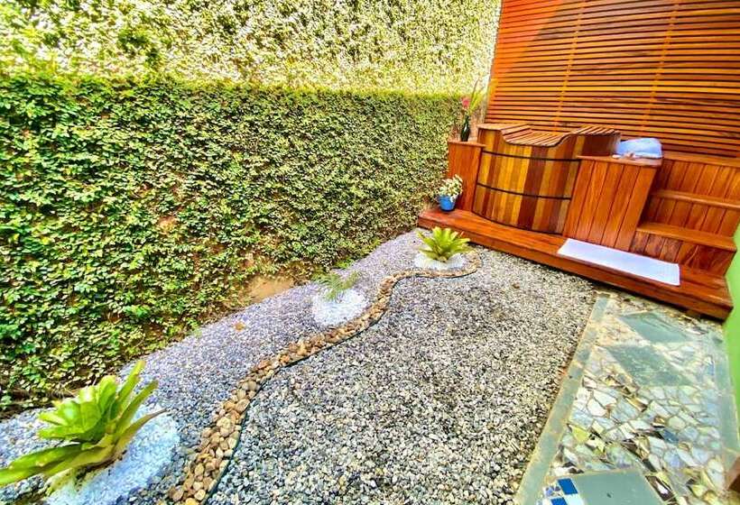 Общежитие Gaia Gardens Pousada