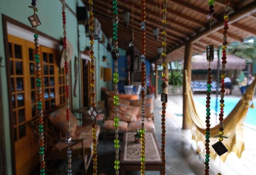 Общежитие Gaia Gardens Pousada