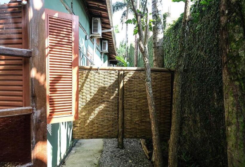 Общежитие Gaia Gardens Pousada