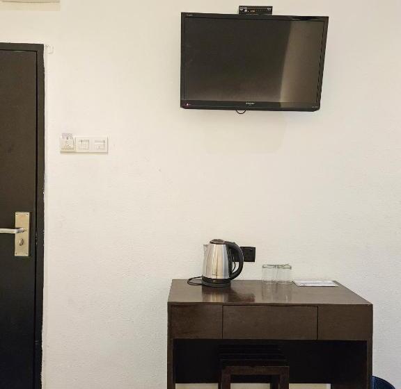 הוסטל Georgetown Inn By Sky Hive