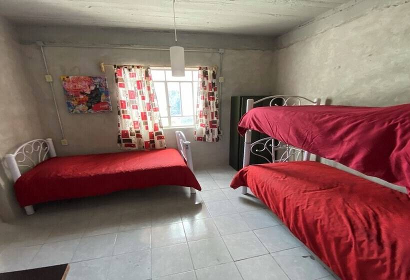 هاستل Hostal Casa De Arcos