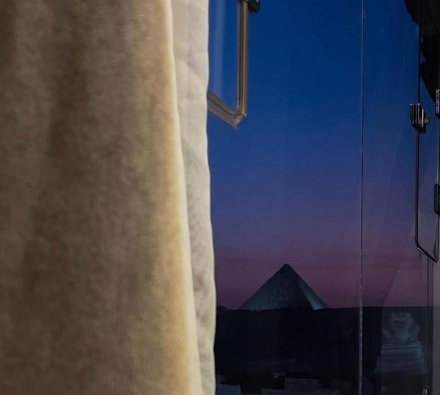 فندق صغير Queen Pyramids View