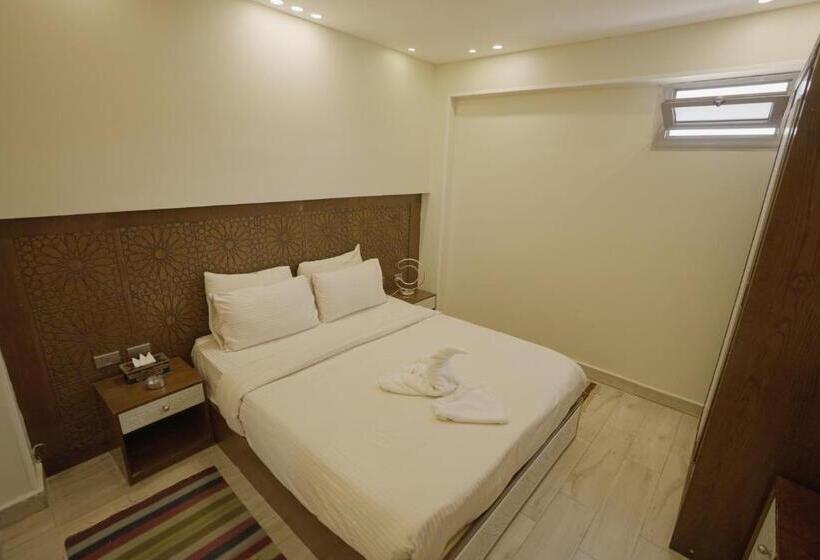 فندق صغير Queen Pyramids View