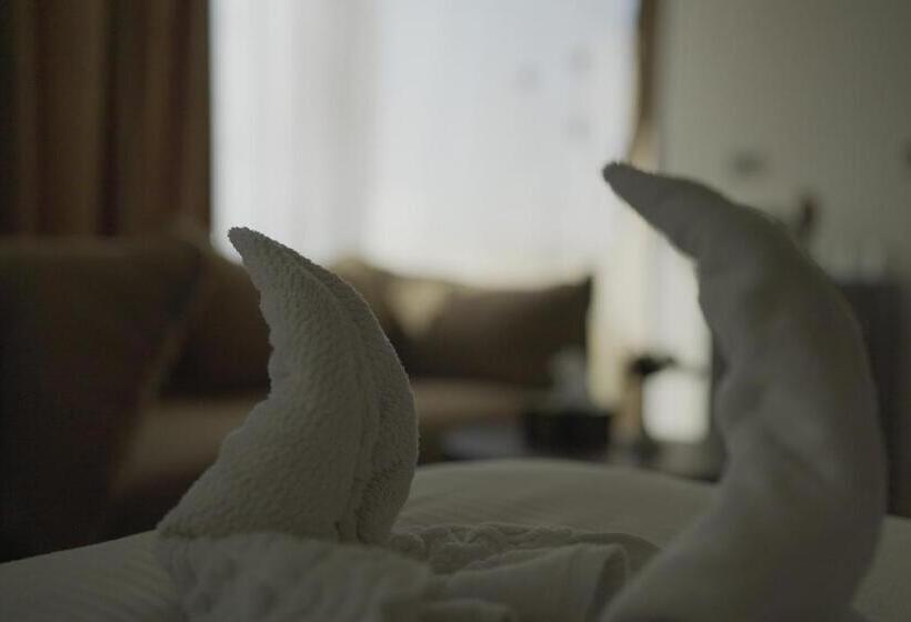 فندق صغير Queen Pyramids View