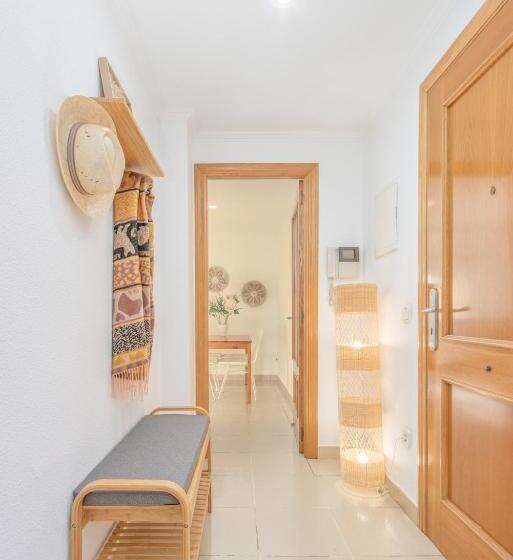 Badia De Roses 1 New Apartment