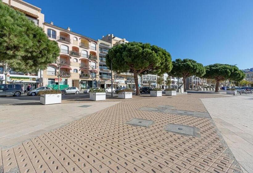 Badia De Roses 1 New Apartment