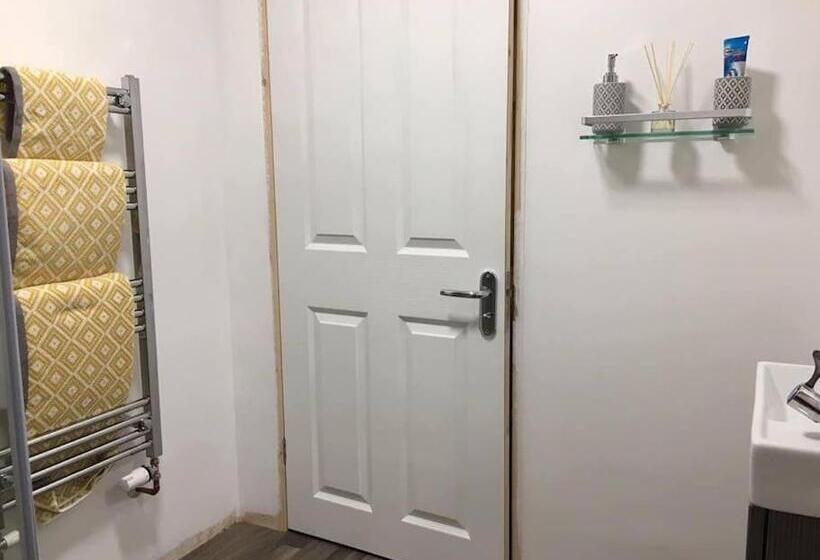 Daffodil House Annex, Cynghordy, West Wales