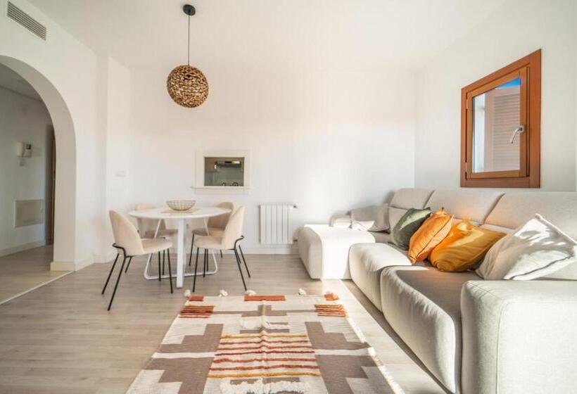 Exclusive 2 Bed 2 Bath Penthouse With Golf Views   De2332ev