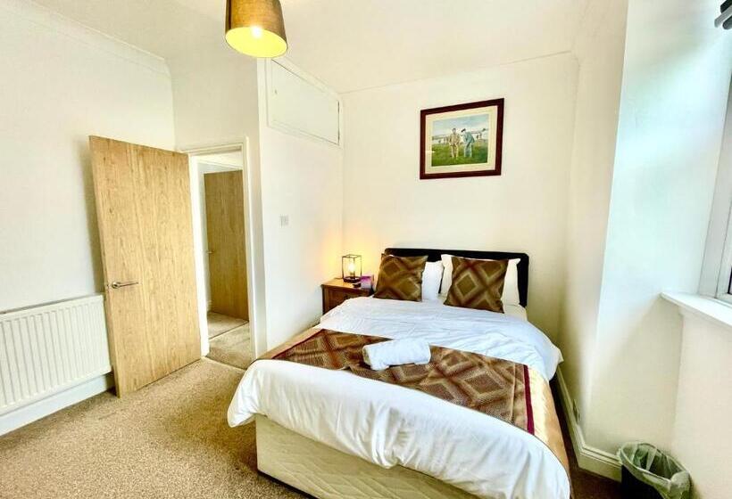 Executive Apartments, Nr City Centre With Private Parking