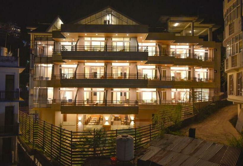 هتل Asian International