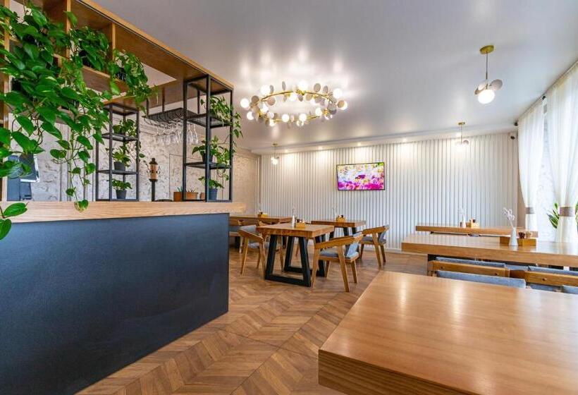 هتل Comfort House