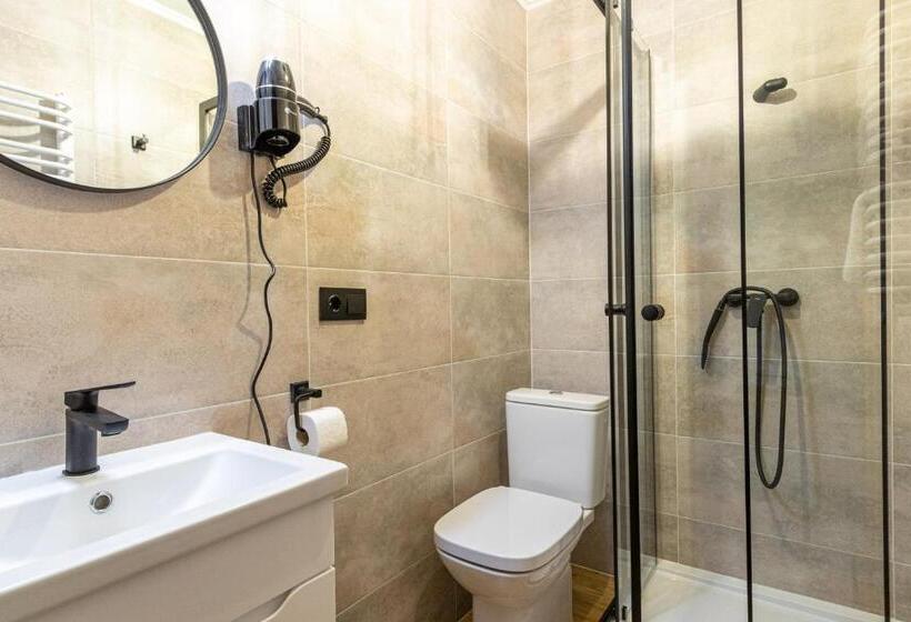 هتل Comfort House