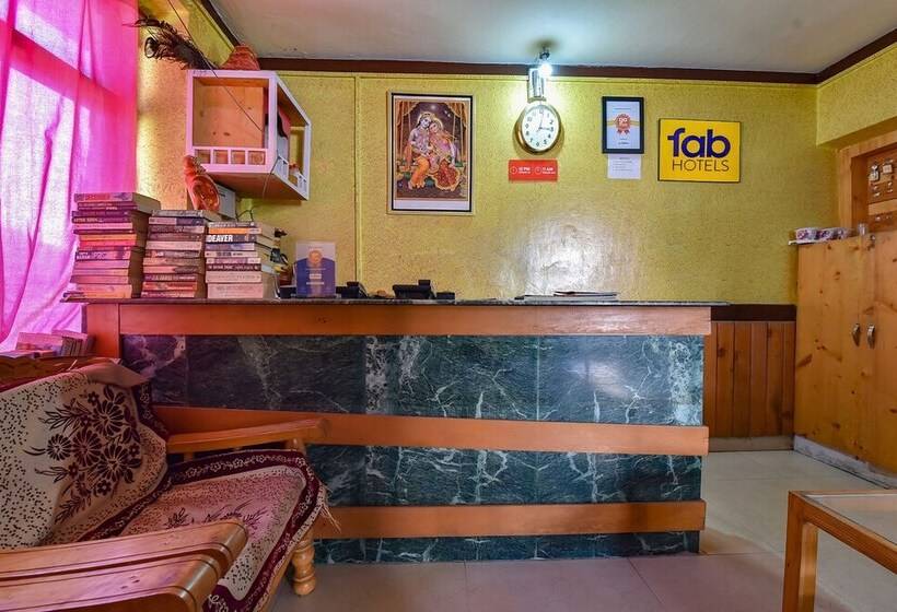 酒店 Fabexpress Red Panda