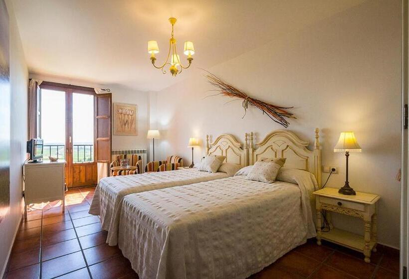 هتل Mar De Viñas