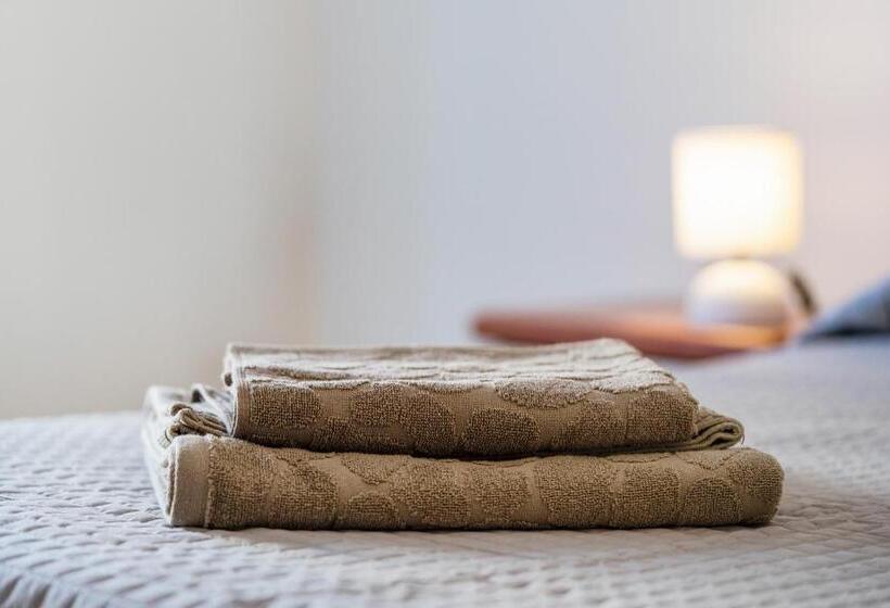 Iris Apartment Lago Maggiore