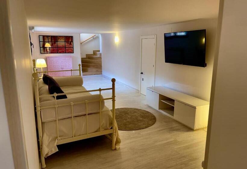 La Casa Om