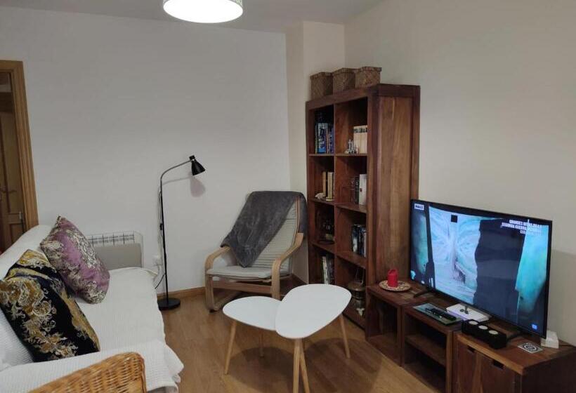 Inmocyma Los Almendros