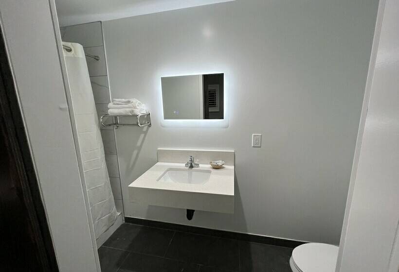 فندق على الطريق Erth Inn By Aga Bell Gardens