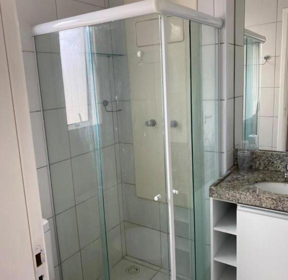 Muro Alto Condomínio Clube