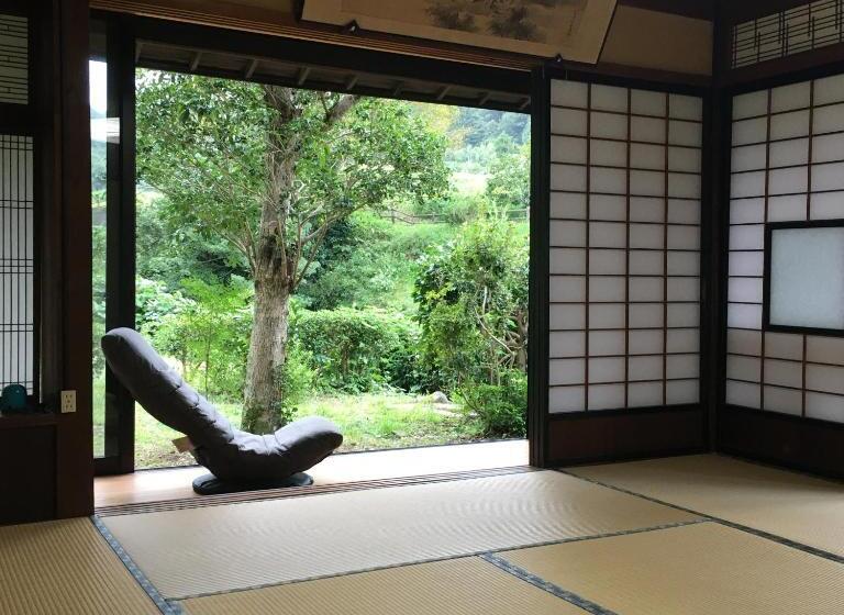 Pension (Hôtel basse catégorie) すさのわ