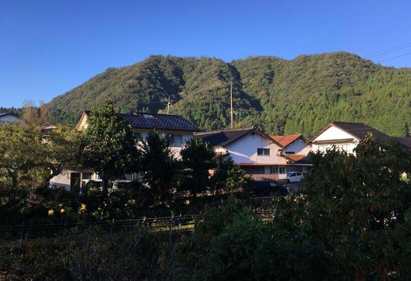 Pension (Hôtel basse catégorie) すさのわ