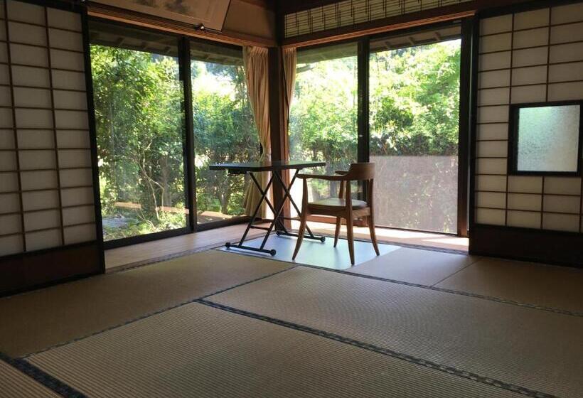 Pension (Hôtel basse catégorie) すさのわ