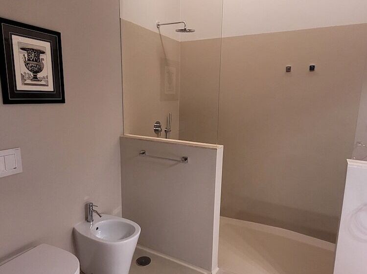 پانسیون Domus 21 Luxury Suites