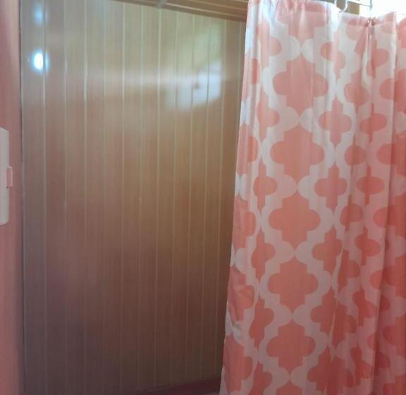 بنسيون Hostal & Cabins Lidia S House, Forest And Ocean View