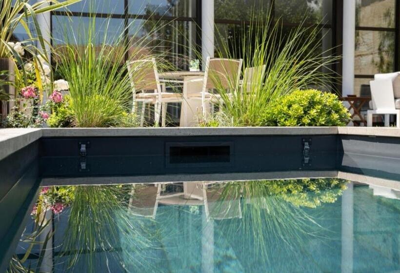 پانسیون Le Clou De Louis